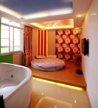 Shanghai Xinyuan Theme Hotel 外观 照片
